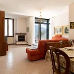 Salice - Gla134 By Interhome Джера-Ларио